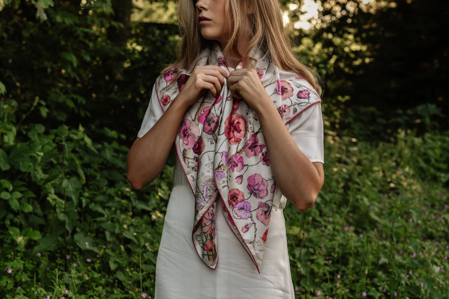 Pansy Rosa Silk Scarf