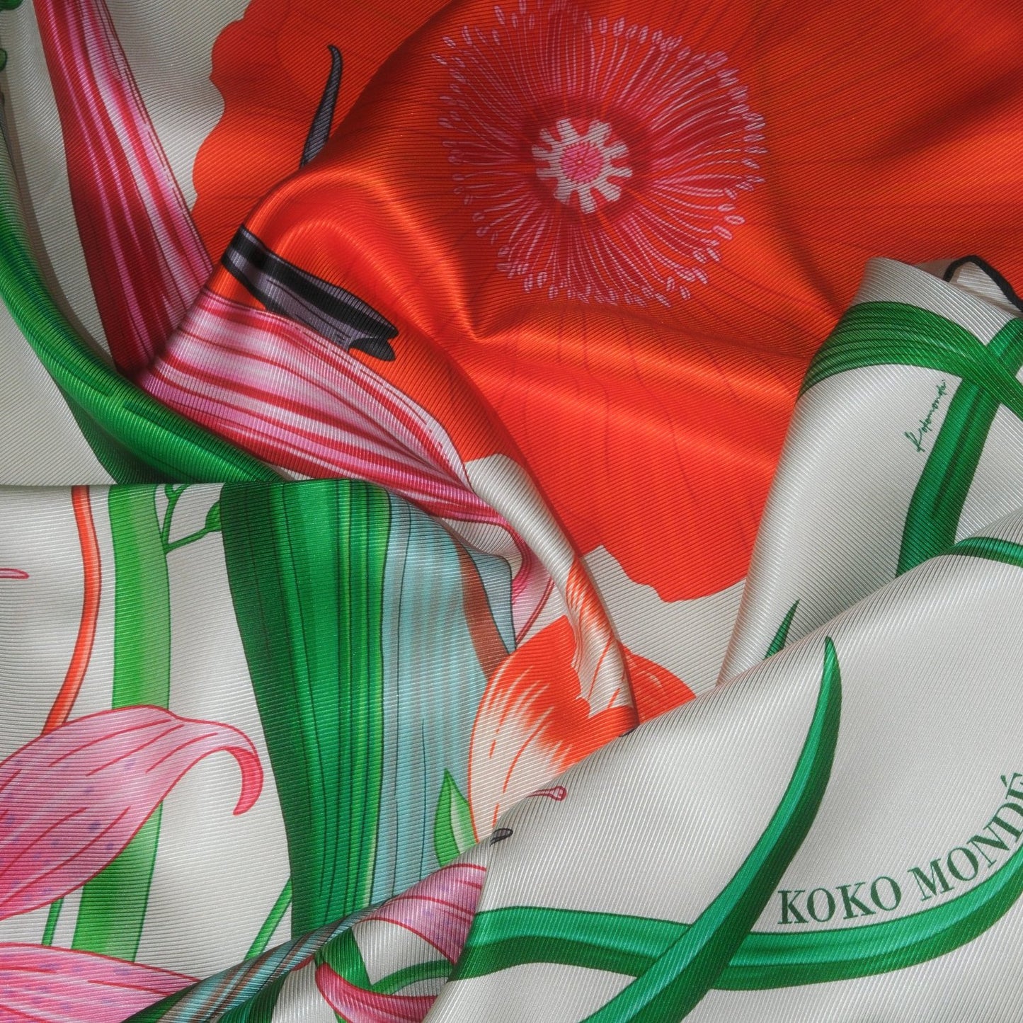 Bouquet Tropic Silk Scarf