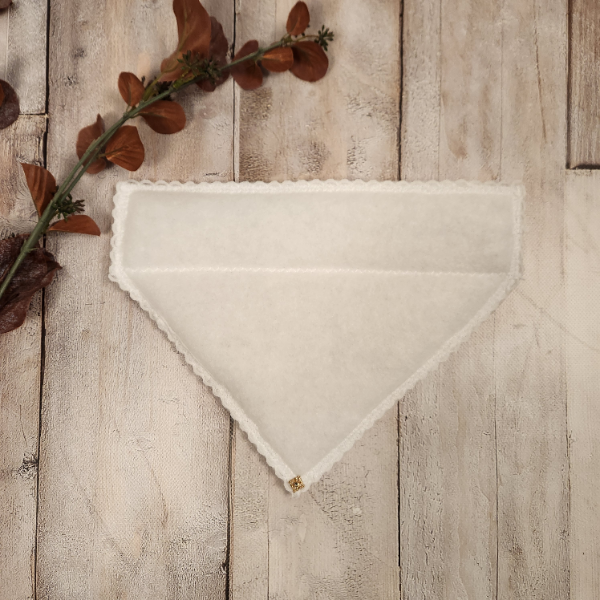 Foam Triangle Scarf Shape (Preorder)